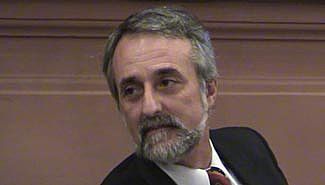 Volcó el diputado Mainez