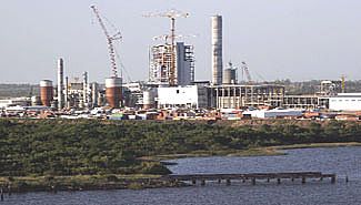 Impulsan el traslado de Botnia con financiamiento argentino