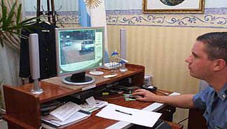 La policía desconfía de la policía