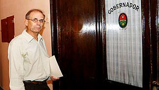 Kerz insiste: no se pagará para atrás