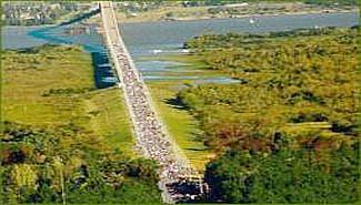 Papeleras: El domingo habrá otra marcha y asamblea en el puente