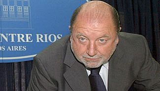 Jorge Busti presentó una querella contra Pagliotto