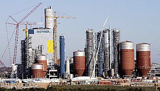 Desde Botnia aseguraron que todavía no comenzaron a producir pasta de celulosa