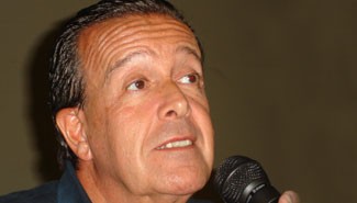 "De traidores, manilargas y menticortas”, llega a Paraná