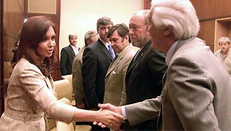 El campo prometió que no habrá desabastecimiento si hay paro