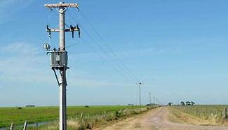 Cooperativas piden un 10{10b083c464b21a2e5b96ab7d1950c6efda5949816d8d4b699d6508628a11a647} más de aumento a la luz