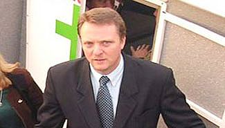 Declararon estilistas y comprometieron más al docente imputado de pedofilia