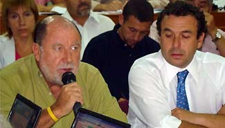 Diez mil arandaneros cobrarían subsidios a partir de este martes