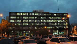 Buscan terminar con designaciones a dedo en centros educativos