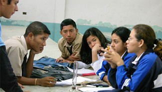 Podrían agregar horas de clases para recuperar saberes