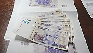 Lo que se compra y lo que se compraba con $100