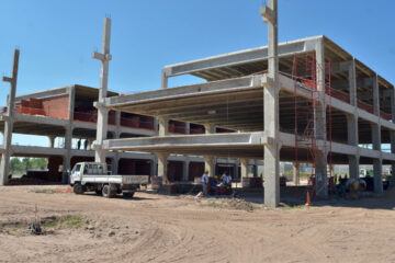 Afirman que en junio finalizarán la estructura del nuevo Hospital de Paraná