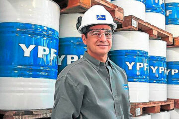 Denuncian al entrerriano Galuccio por una millonaria licitación