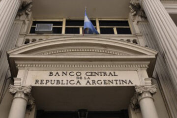 El Gobierno emite otro bono atado al dólar por u$s1.000 millones