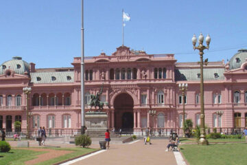 Descontarán intereses de la coparticipación por deuda provinciales