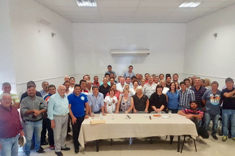 UCR: creen que sin consensos se pierde