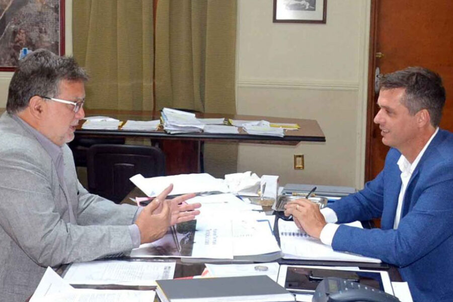 Cresto va por la reelección en fórmula con Francolini