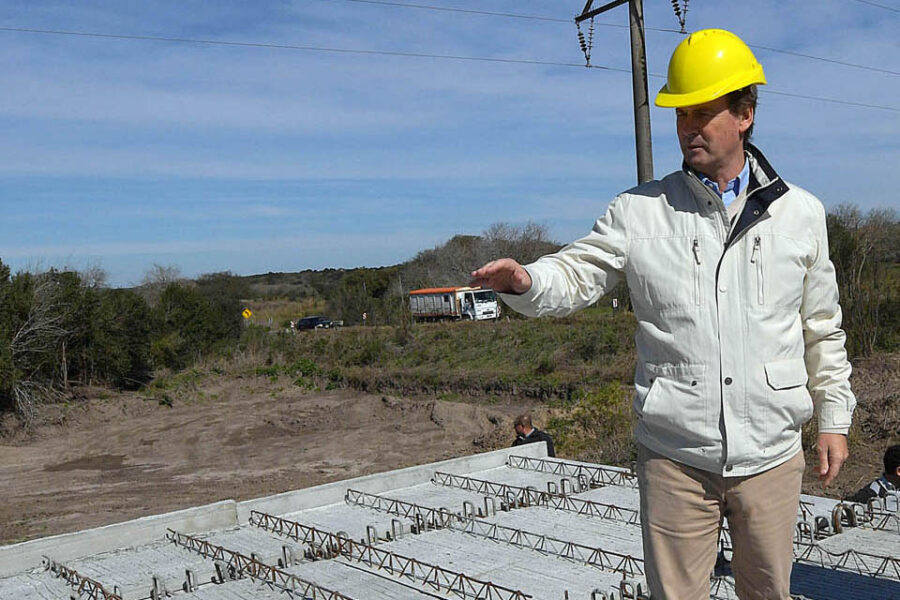 Bordet muestra millonaria inversión para la red vial