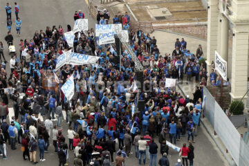 UPCN marchó a Casa de Gobierno pero a elogiar a Bordet