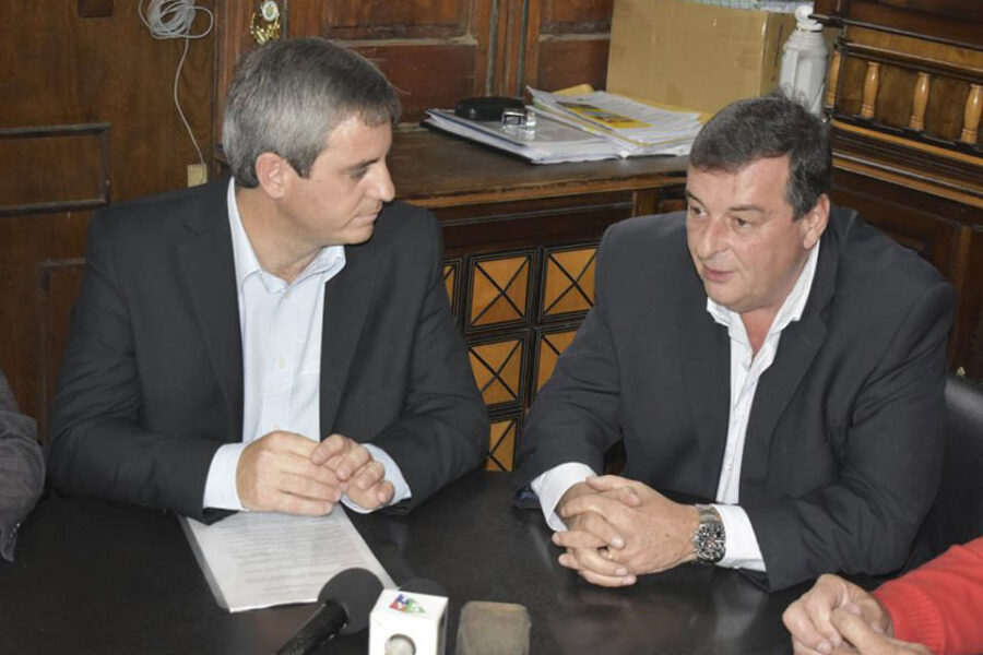 El intendente del batacazo dice que el PJ le deja crisis