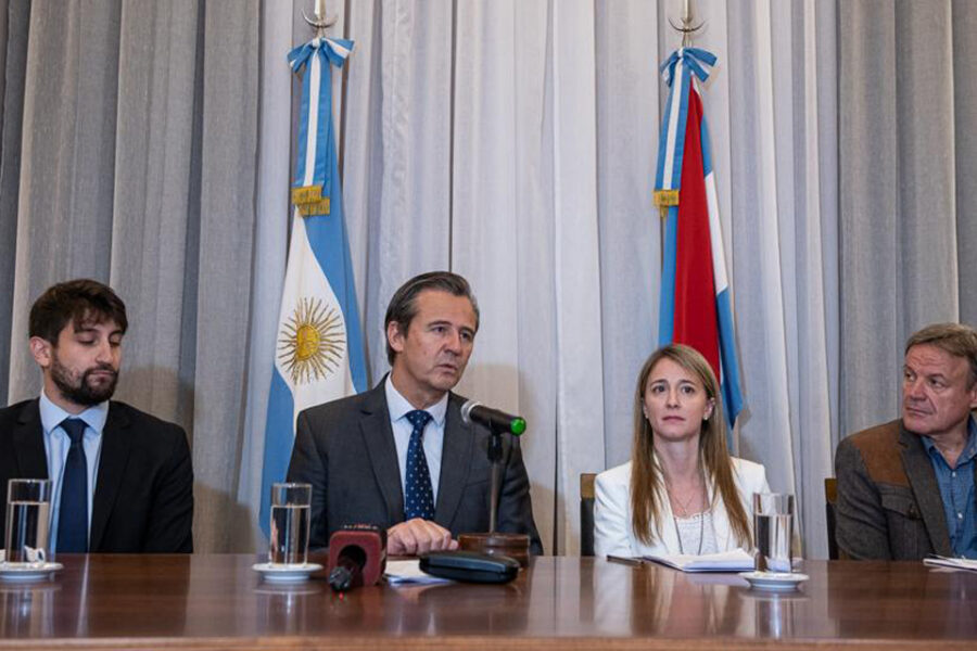 Bahl denunció desmanejos de Varisco y no se podrían pagar sueldos ni aguinaldo