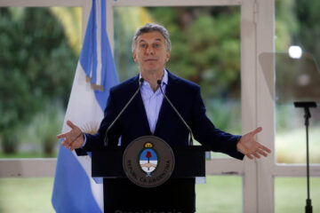 Macri pone un cepo casi total