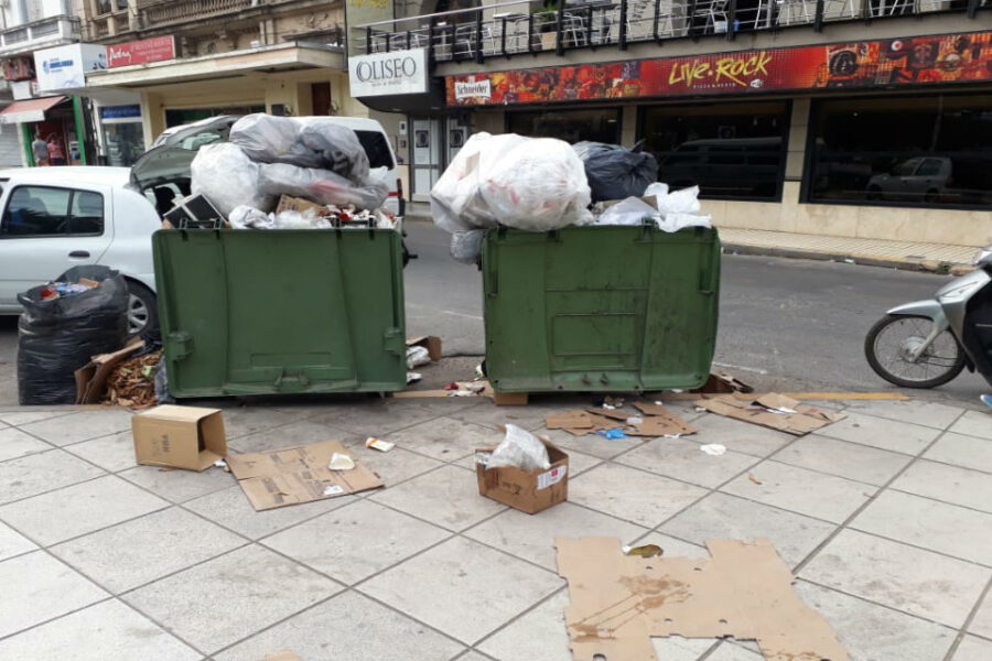 La Justicia convocó a funcionarios y vecinos por la basura