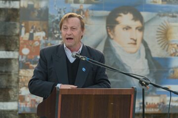 Varisco ordenó desimputar partidas para poder pagar sueldos