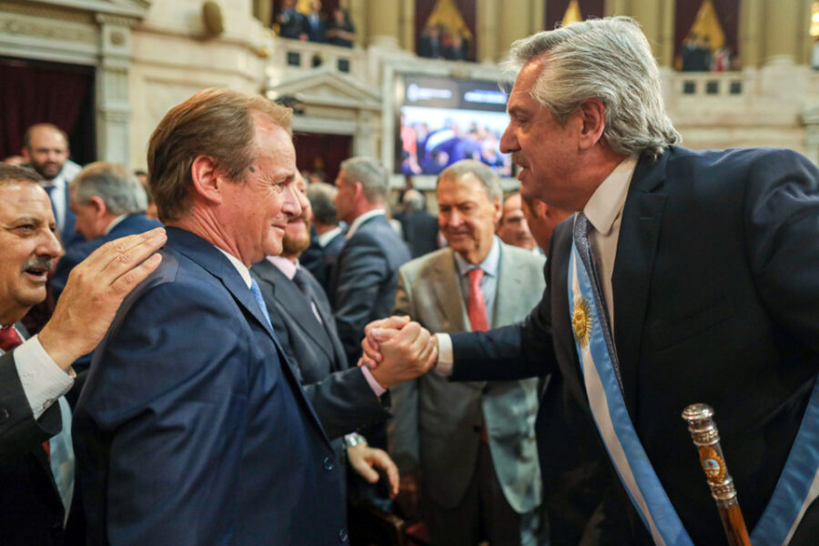 Alberto Fernández podría estar en la jura de Bordet