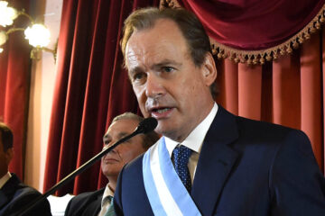 Bordet se planteó un fuerte desafío judicial y político