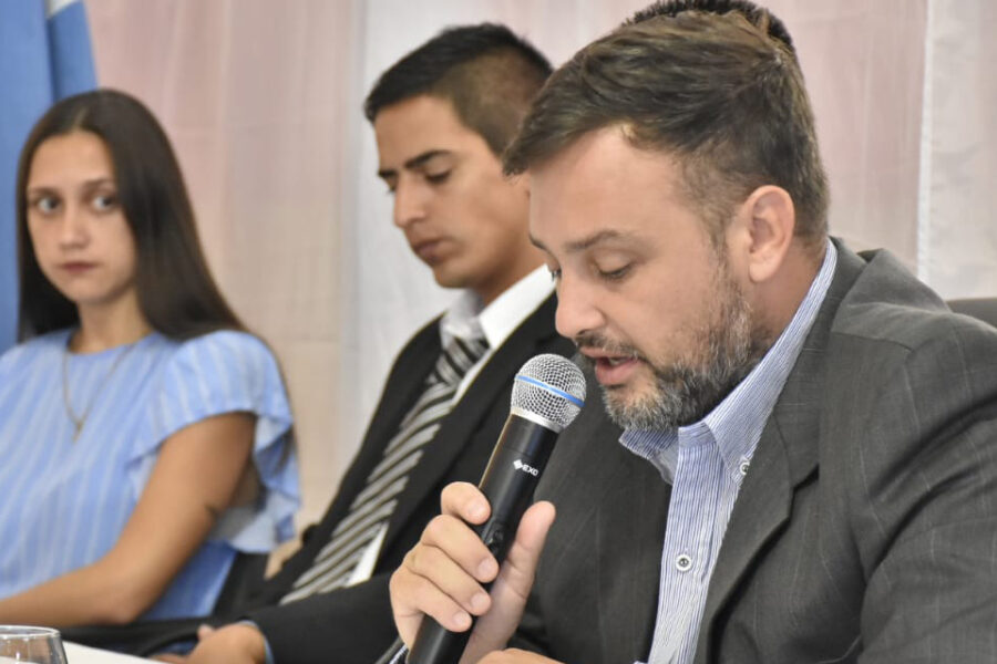 Otra ciudad se obliga al ajuste