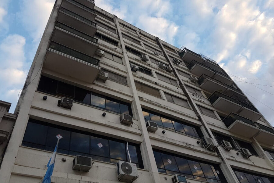 Habría caído inconsciente la novia del hijo de una ex jueza