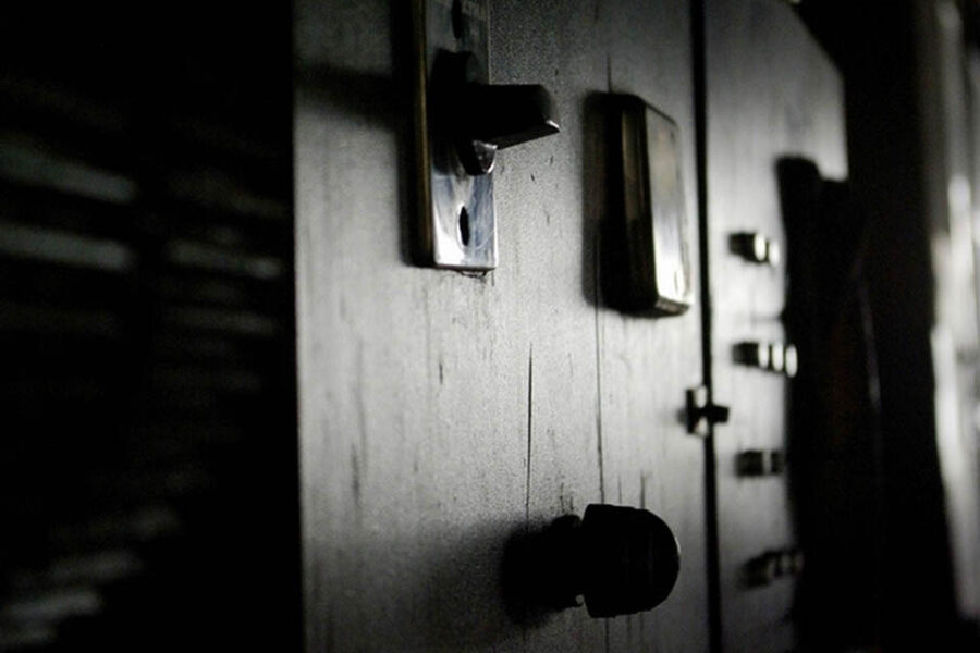 Empresas afectadas por cuarentena podrán pagar menos luz