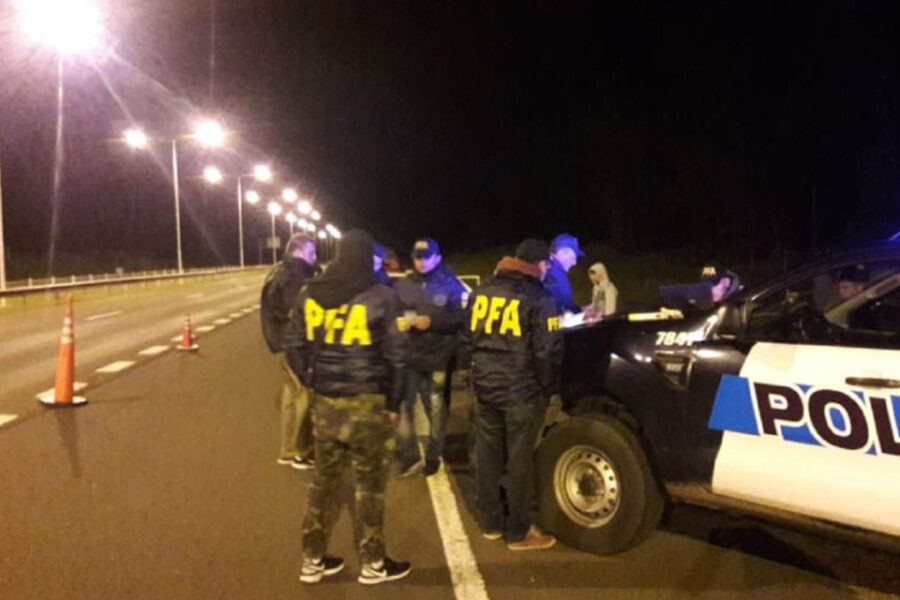 Detuvieron a un alemán que viajaba sin permiso por Entre Ríos