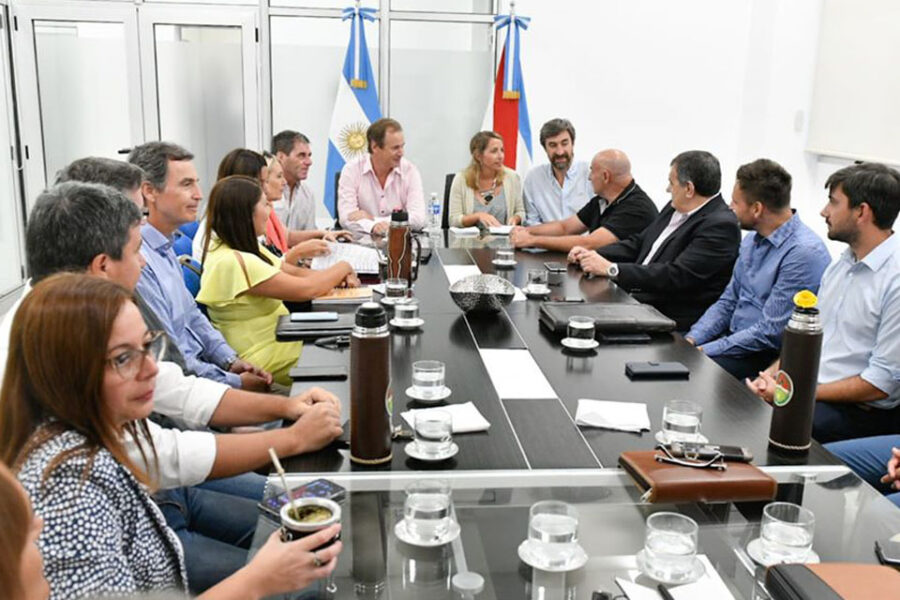 Esta vez los apoyos fueron con críticas a Macri