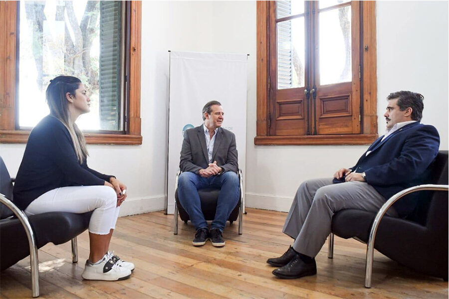 Ganó el Mundial de Softbol y es el nuevo subsecretario de Deportes