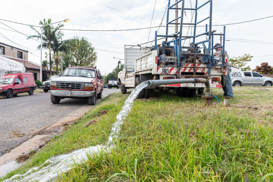 Puede faltar agua y politizan la solución de los pozos