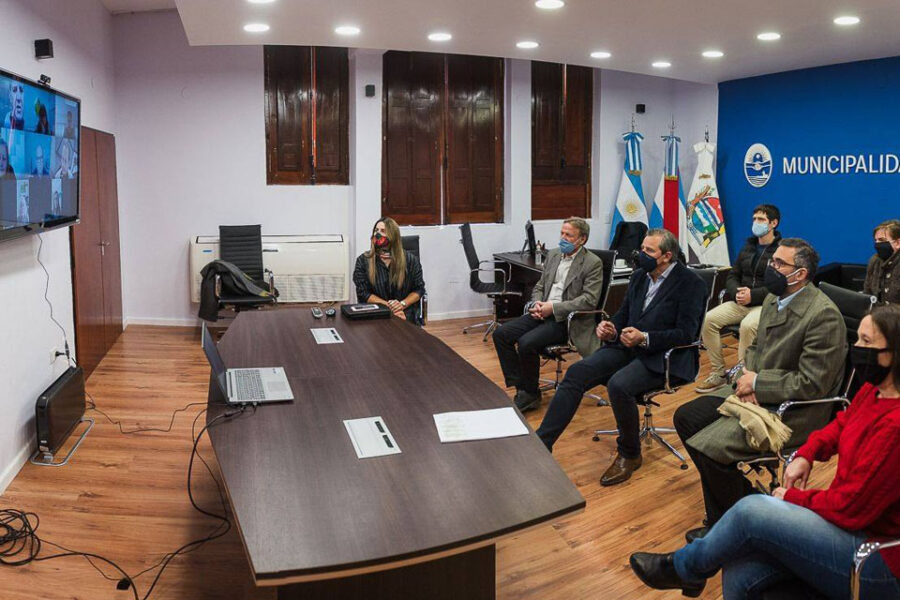 Acuerdan protocolos con empresarios