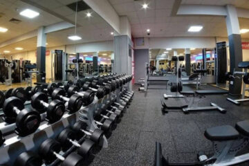 Habilitan gimnasios en ciudades sin casos