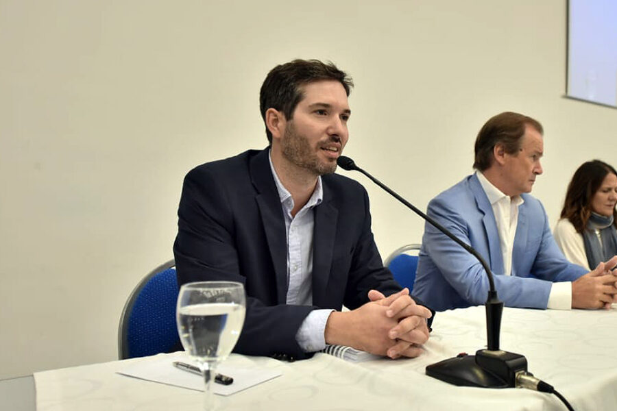 Oficialmente alcanza al 10% de los docentes