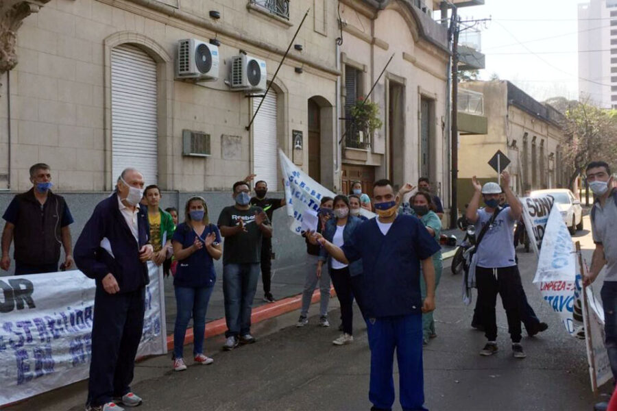 Se politizó una protesta en la casa de Bordet