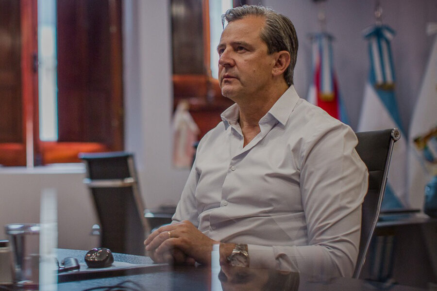 Bahl pidió intervención internacional por la bajante del río