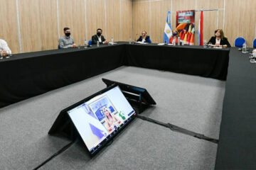 La Primera Dama en Zoom con Stratta, Paira y Romero