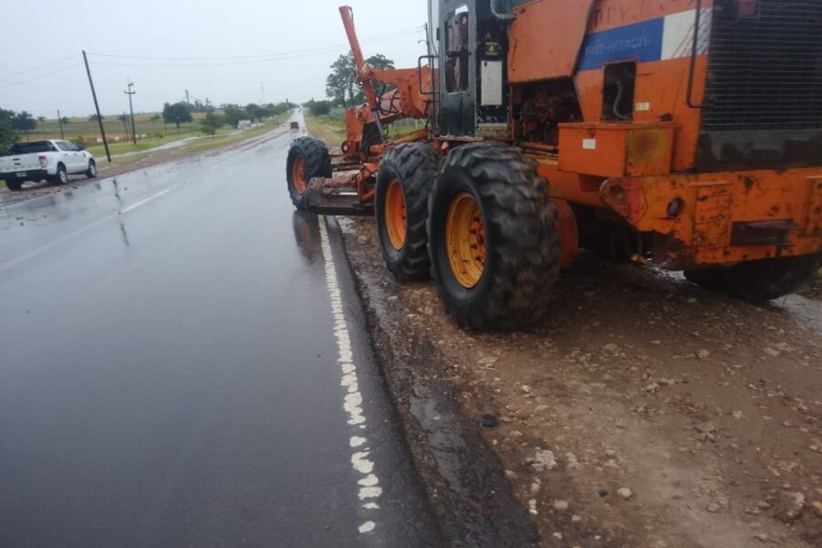 Asisten a familias tras el temporal