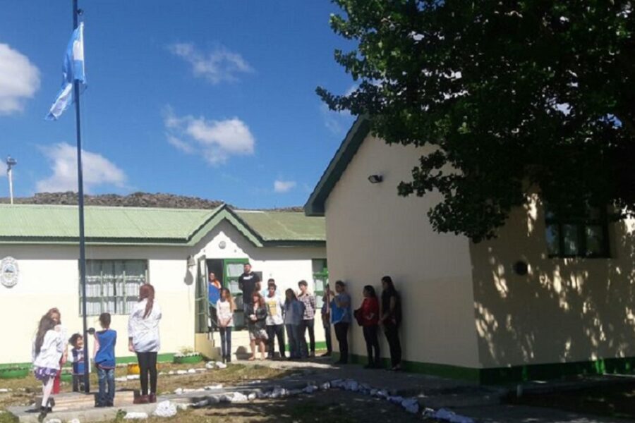 Convenio para asegurar el transporte en escuelas rurales