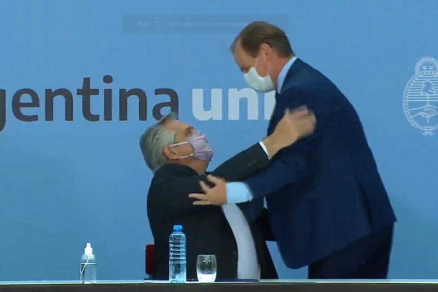 8M: Bordet y Fernández firmaron Acuerdo Federal