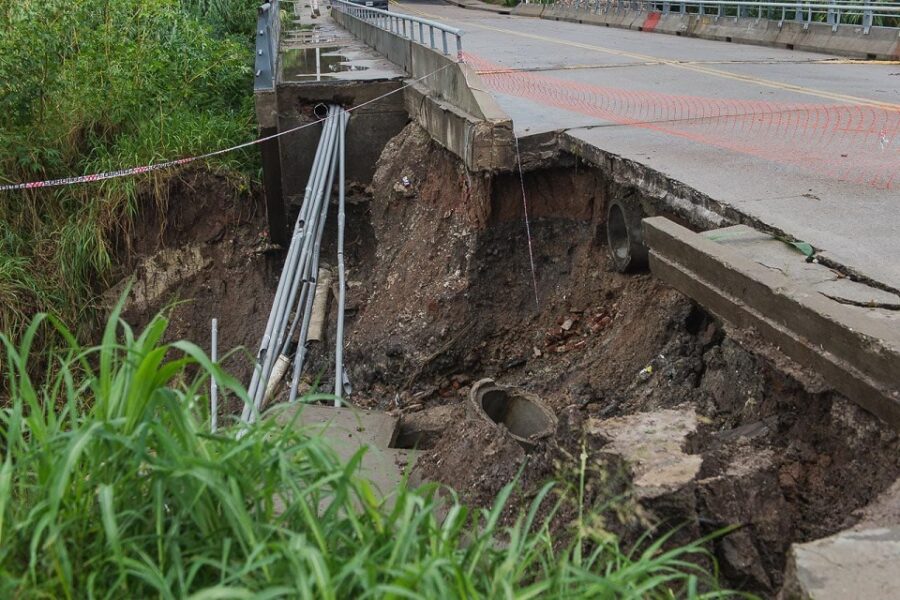 Reconstruirán el puente que se le cayó a Varisco