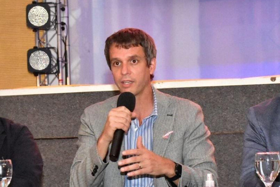 “Se elige entre el endeudamiento y la especulación financiera o la ampliación de derechos y justicia social”