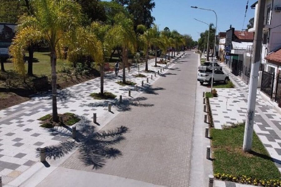 Inauguran la primera semipeatonal de Santa Elena