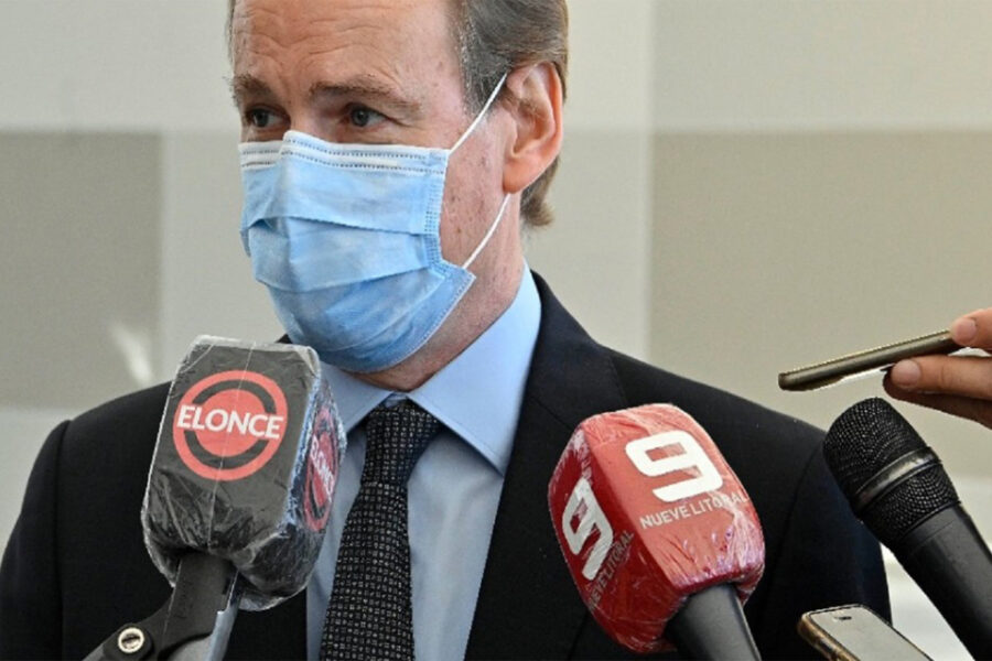 Bordet negociará pero con clases